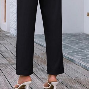 Women’s trousers